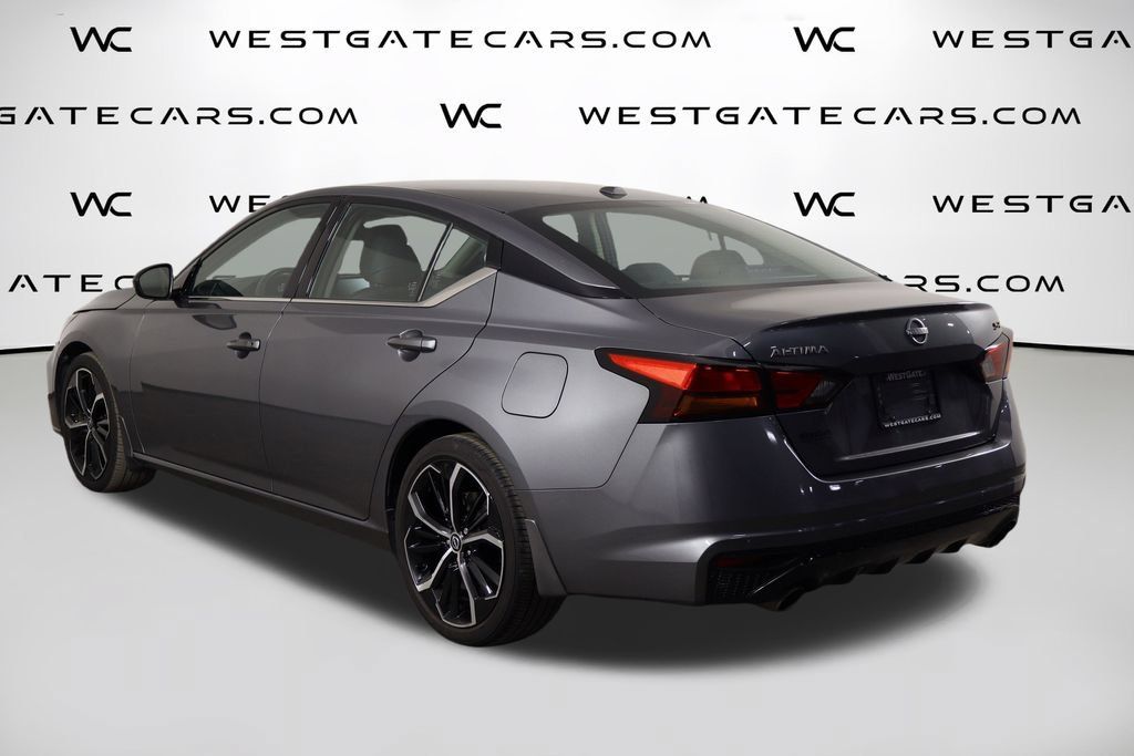 Used 2024 Nissan Altima 2.5 SR FWD image 38