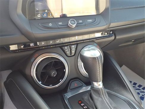 Used 2019 Chevrolet Camaro SS image 20