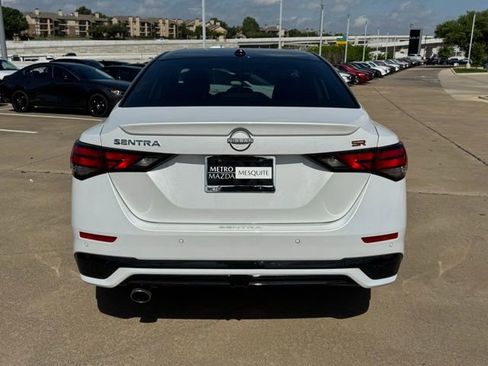Used 2025 Nissan Sentra SR image 5