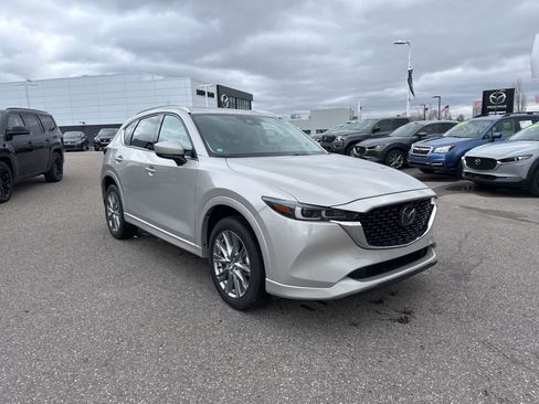 Used 2024 MAZDA CX-5 AWD 2.5 S w/ Premium Package image 3