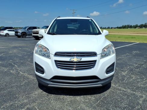 Used 2016 Chevrolet Trax LT w/ LT Convenience Package FWD image 8