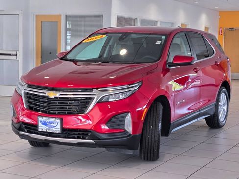 Certified 2024 Chevrolet Equinox LT FWD image 4