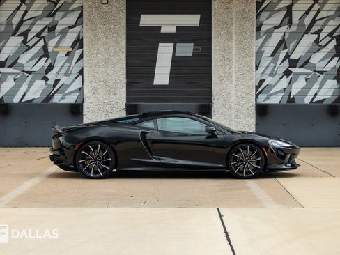 Used 2025 McLaren GTS RWD image 18