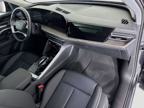 Used 2025 Audi Q5 Premium w/ Premium Plus AWD/4WD image 18