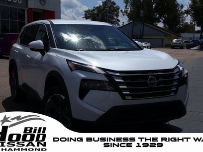 New 2026 Nissan Rogue SV w/ Cold Weather Package