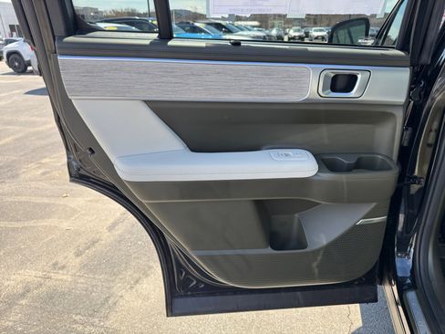 New 2025 Hyundai Santa Fe Calligraphy AWD/4WD image 23