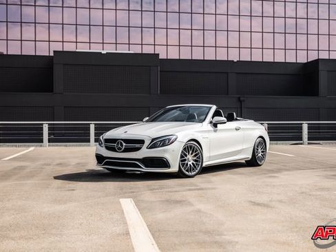 Used 2017 Mercedes-Benz C 63 AMG AMG C 63 image 19