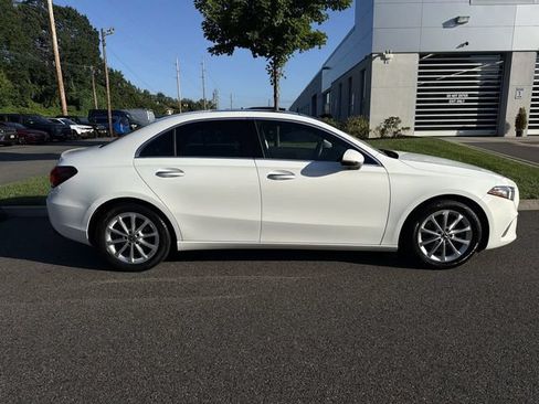 Used 2021 Mercedes-Benz A 220 4MATIC image 9