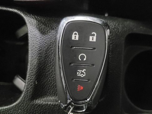 Used 2018 Chevrolet Sonic Premier w/ Driver Confidence Package FWD image 32