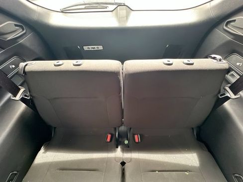 Used 2022 Mitsubishi Outlander ES FWD image 21