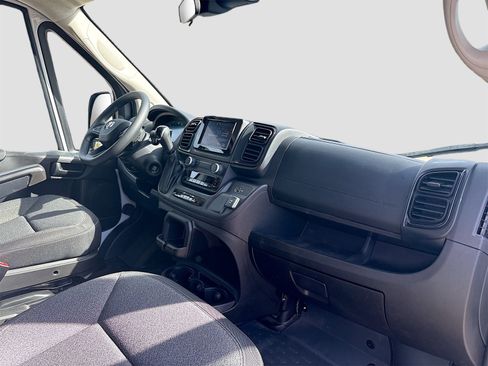 Used 2025 RAM ProMaster 2500 w/ U-Haul Equipment Group image 24