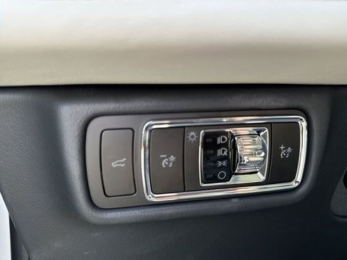 Used 2026 Lincoln Aviator 2WD image 15
