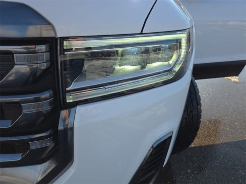 Used 2023 GMC Acadia AT4 image 36
