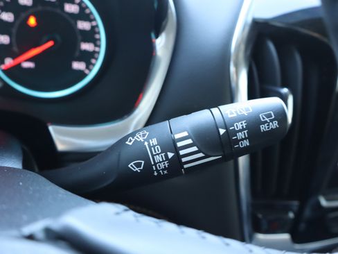 Used 2020 Chevrolet Traverse Premier w/ Redline Edition image 24