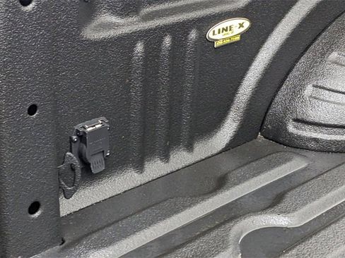 Certified 2023 Ford F250 Lariat w/ Lariat Ultimate Package image 8