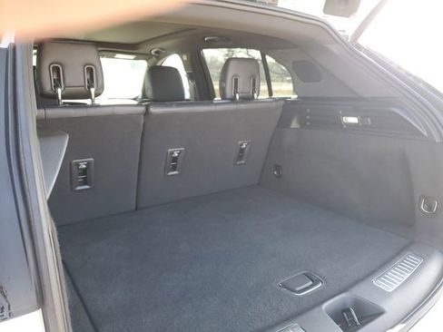 Certified 2024 Cadillac XT4 Sport image 30