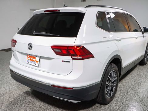 Used 2020 Volkswagen Tiguan SE image 7