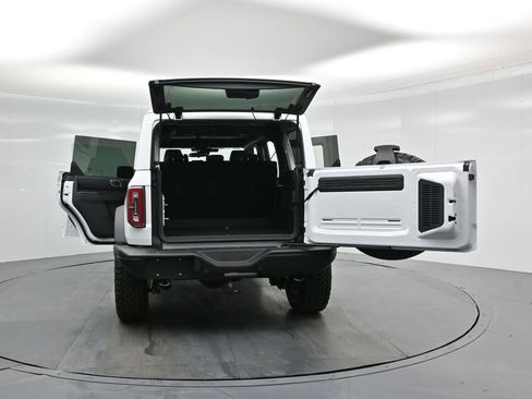 New 2025 Ford Bronco Badlands image 34