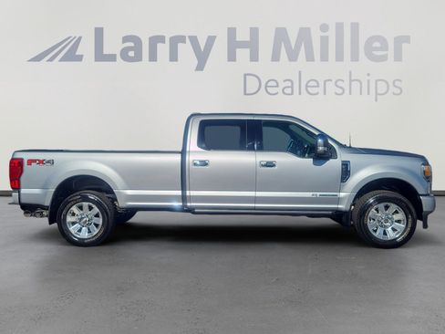 Used 2022 Ford F350 Platinum image 6