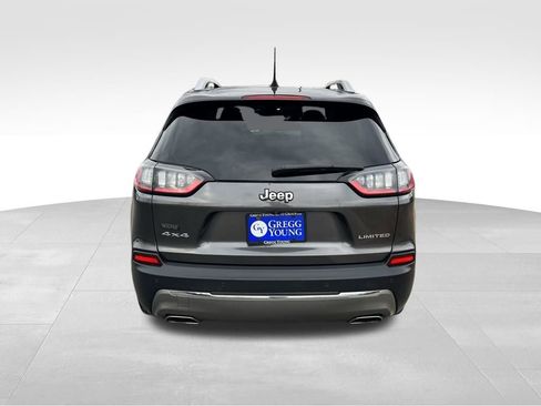 Used 2019 Jeep Cherokee Limited image 5