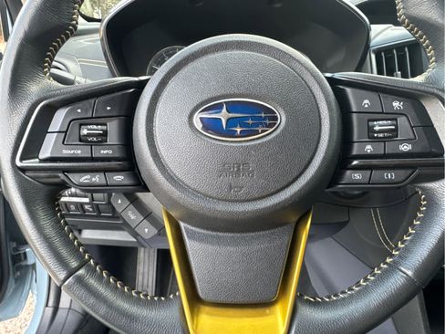 Used 2022 Subaru Crosstrek 2.5i Sport w/ Moonroof Package image 24