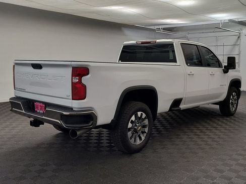 Used 2026 Chevrolet Silverado 3500 LT AWD/4WD image 8