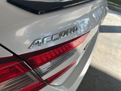 Used 2022 Honda Accord Sport image 16