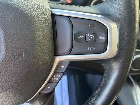Used 2023 RAM 1500 Big Horn AWD/4WD image 15