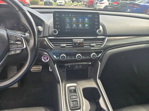 Used 2022 Honda Accord Sport image 7