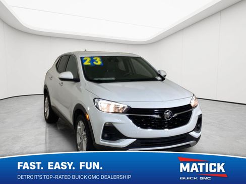 Used 2023 Buick Encore GX Preferred w/ Cold Weather Comfort Package FWD image 1