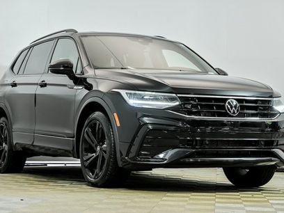 Certified 2023 Volkswagen Tiguan SE R-Line