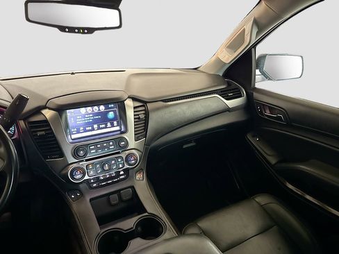 Used 2018 Chevrolet Tahoe LT AWD/4WD image 23