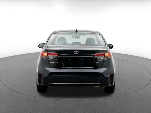 Used 2025 Toyota Corolla LE FWD image 8