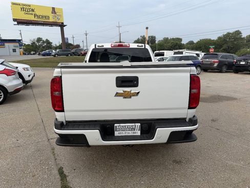 Used 2020 Chevrolet Colorado LT w/ Safety Package RWD image 4