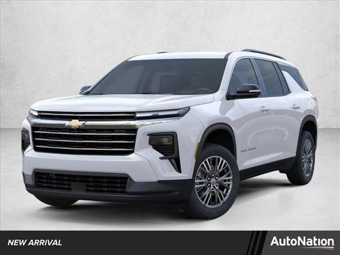 New 2026 Chevrolet Traverse LT FWD image 1