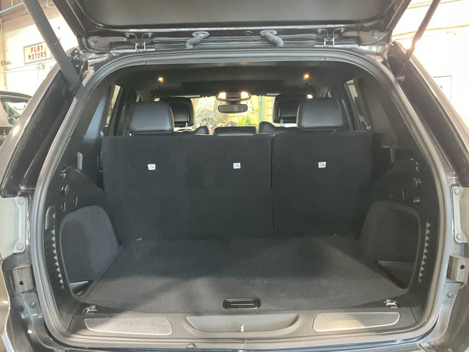 Used 2018 Jeep Grand Cherokee Limited w/ Trailer Tow Group IV AWD/4WD image 25