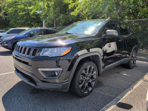 Used 2021 Jeep Compass Latitude AWD/4WD image 5