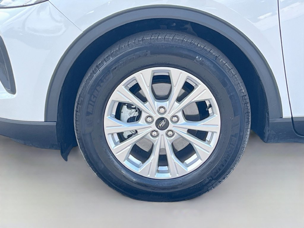 Used 2025 Ford Escape Active w/ Cold Weather Package FWD image 30