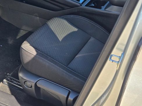 Used 2024 Mitsubishi Outlander ES AWD/4WD image 28