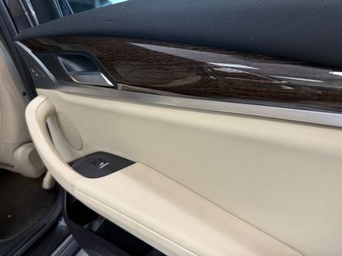 Used 2019 BMW X3 sDrive30i w/ Convenience Package RWD image 13