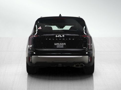 Used 2025 Kia Telluride SX w/ SX Captain's Chair Package image 5