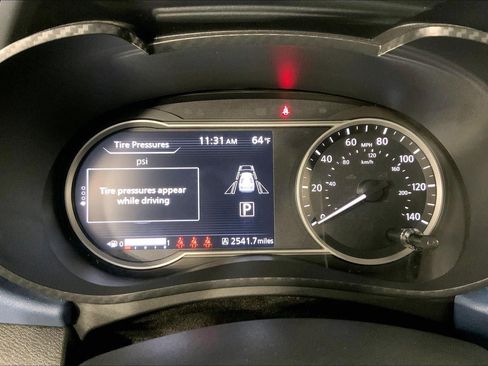 Used 2025 Nissan Versa SV FWD image 21