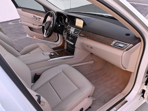 Used 2015 Mercedes-Benz E 350 Luxury image 13
