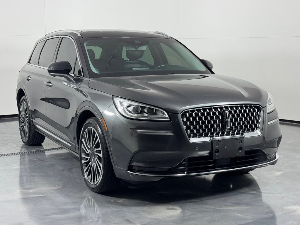 Used 2020 Lincoln Corsair Reserve w/ Equipment Group 202A AWD/4WD image 3