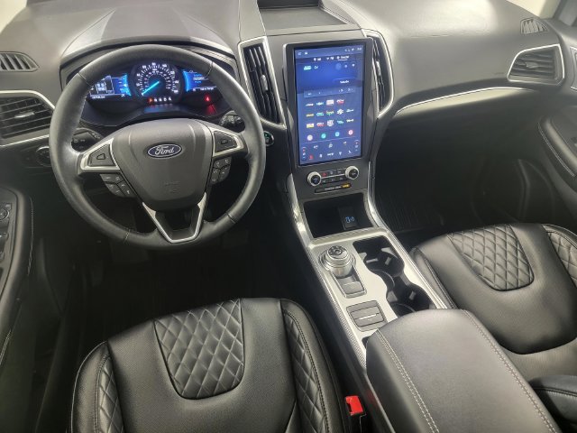 Certified 2023 Ford Edge Titanium w/ Equipment Group 301A AWD/4WD image 32