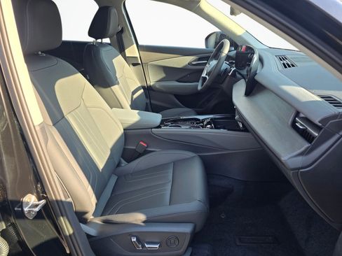 New 2026 Audi Q3 quattro 2.0T AWD/4WD image 26
