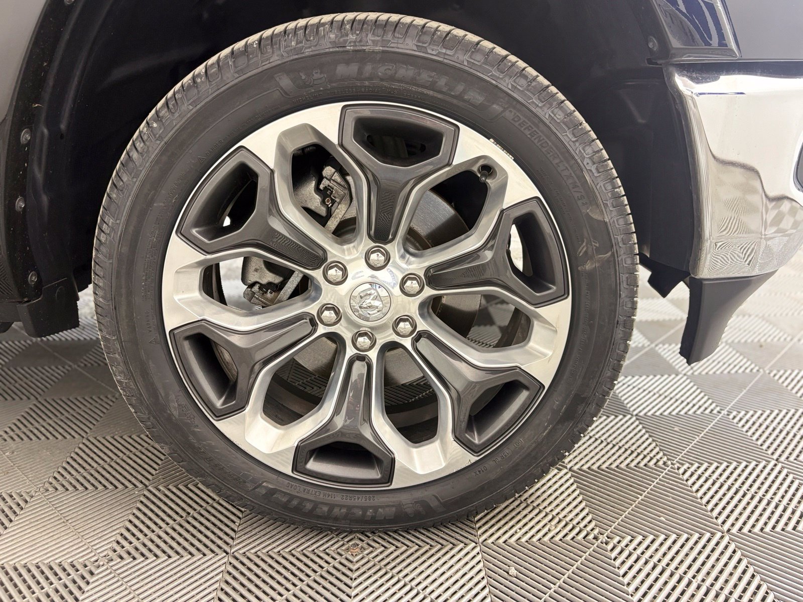 Used 2023 RAM 1500 Limited AWD/4WD image 36