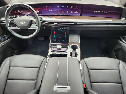 Used 2026 Cadillac Escalade 2WD image 18