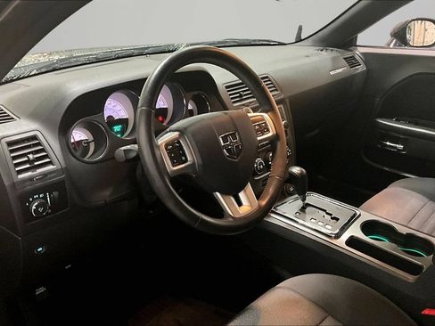 Used 2014 Dodge Challenger R/T RWD image 14
