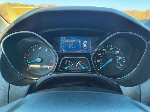 Used 2014 Ford Focus SE FWD image 14